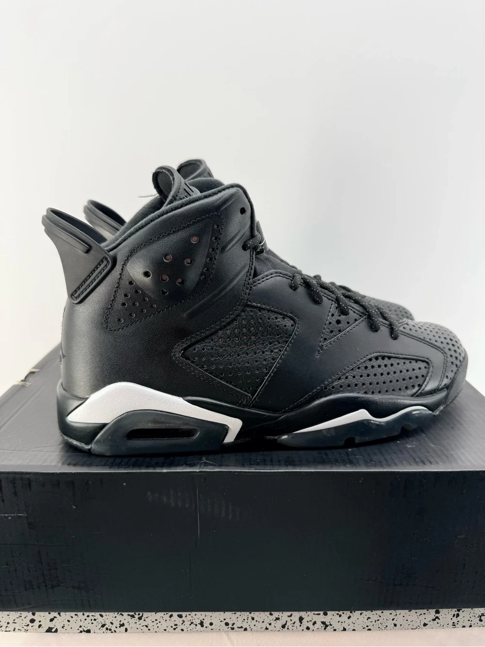 Jordan classic black
